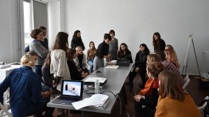 Patrizia Meinert in the Graphic Art Department with the students